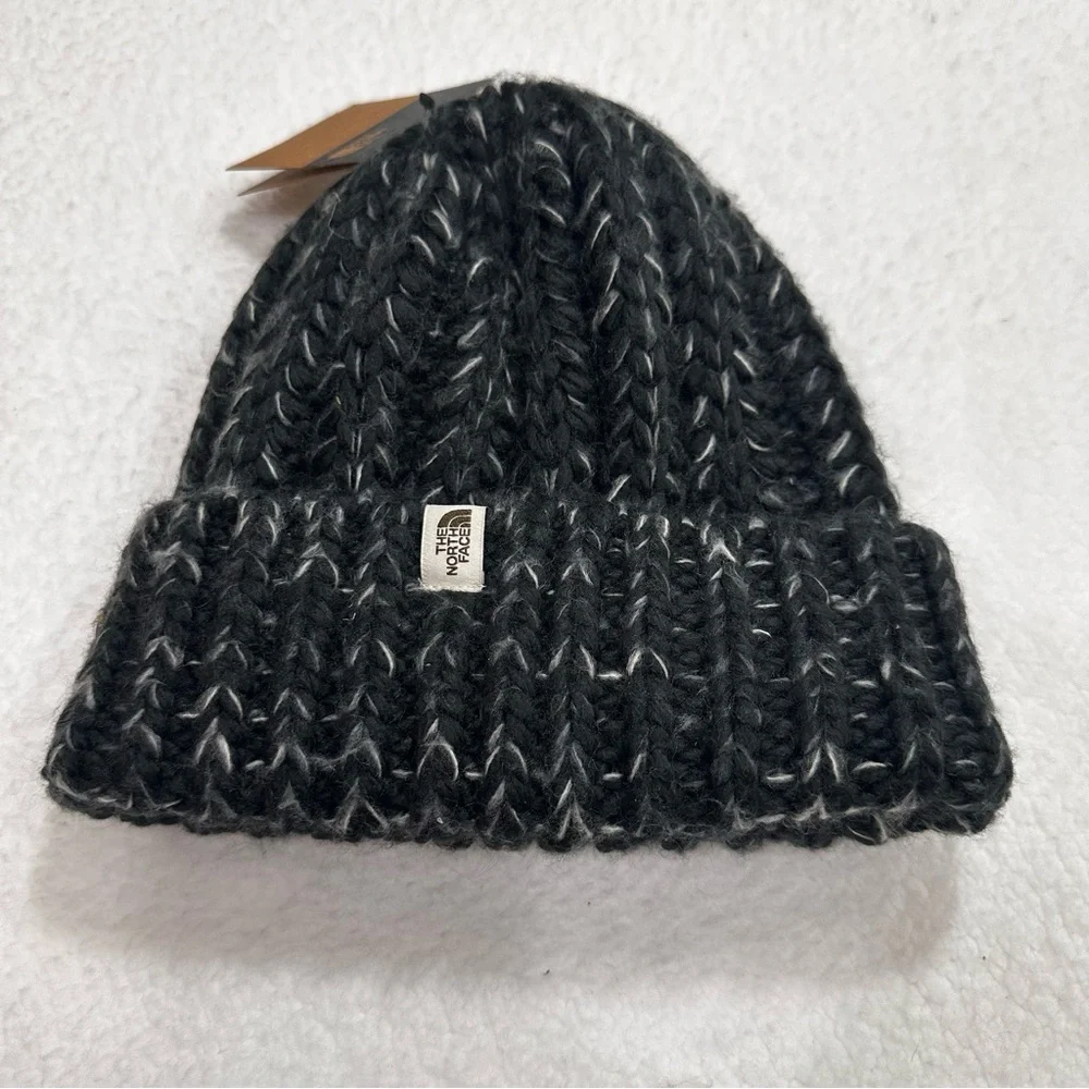 Black Knit North Face Beanie Hat